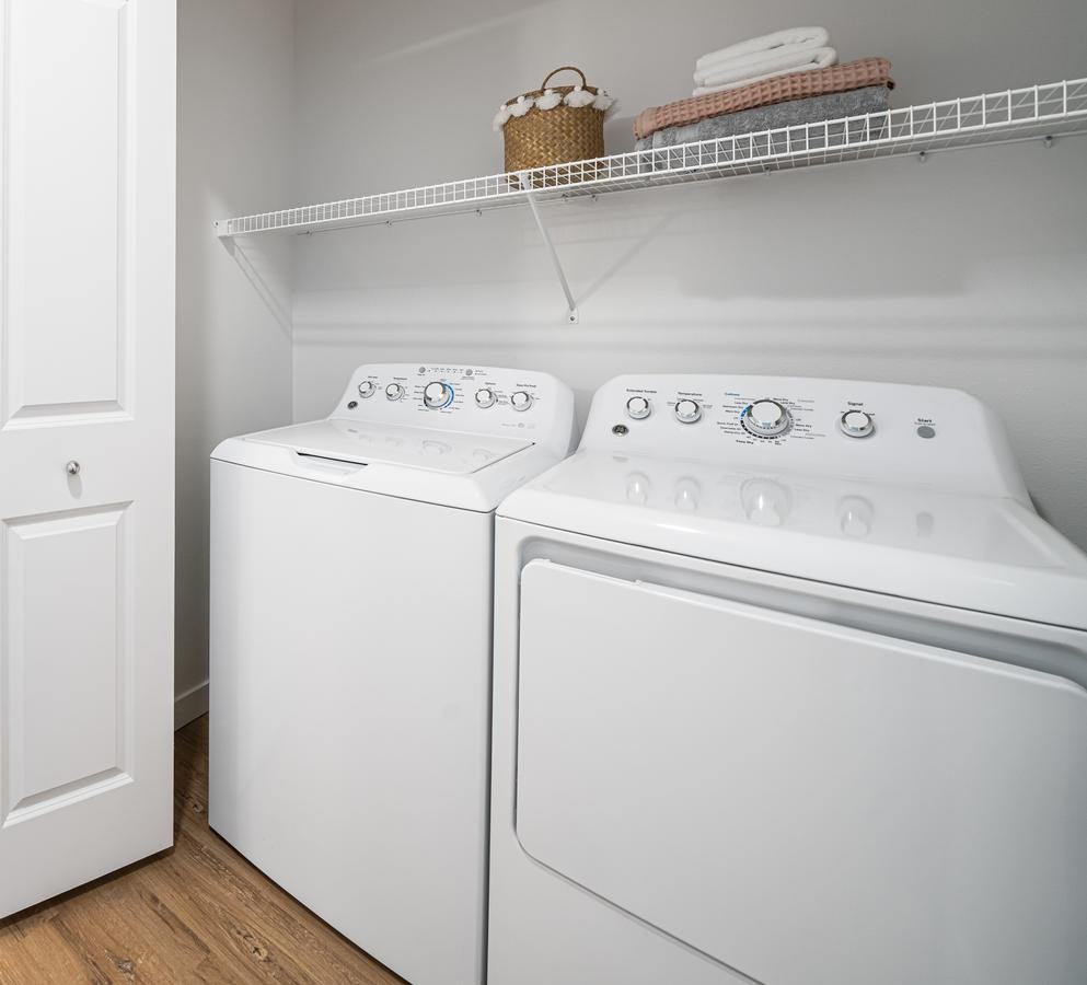 425 River Rd - Photo 4 of 19