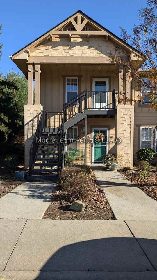 1702 Deermouse Way - Photo 2 of 31