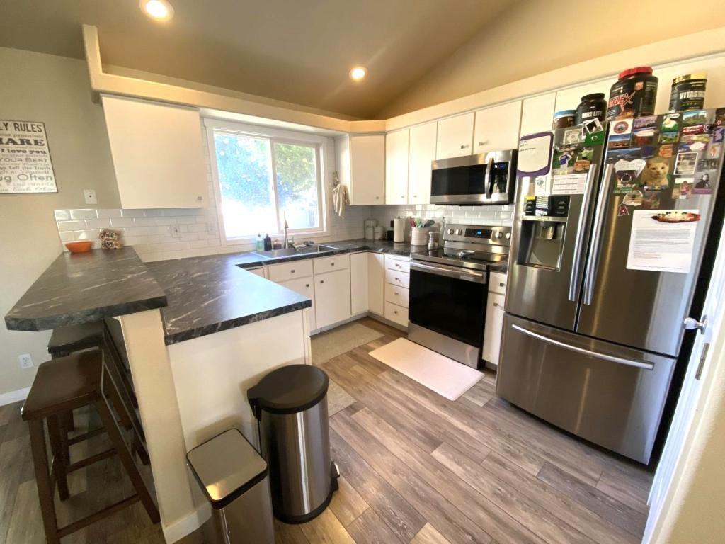 1882 E Cougar Creek Dr - Photo 3 of 18