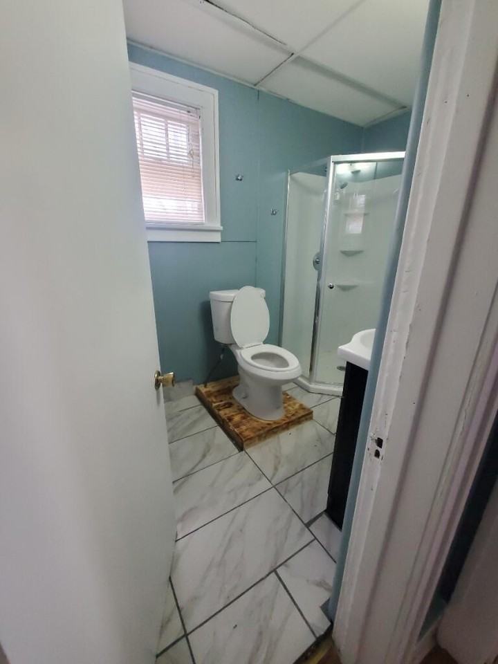 18 16th Ave N #A - Photo 3 of 5