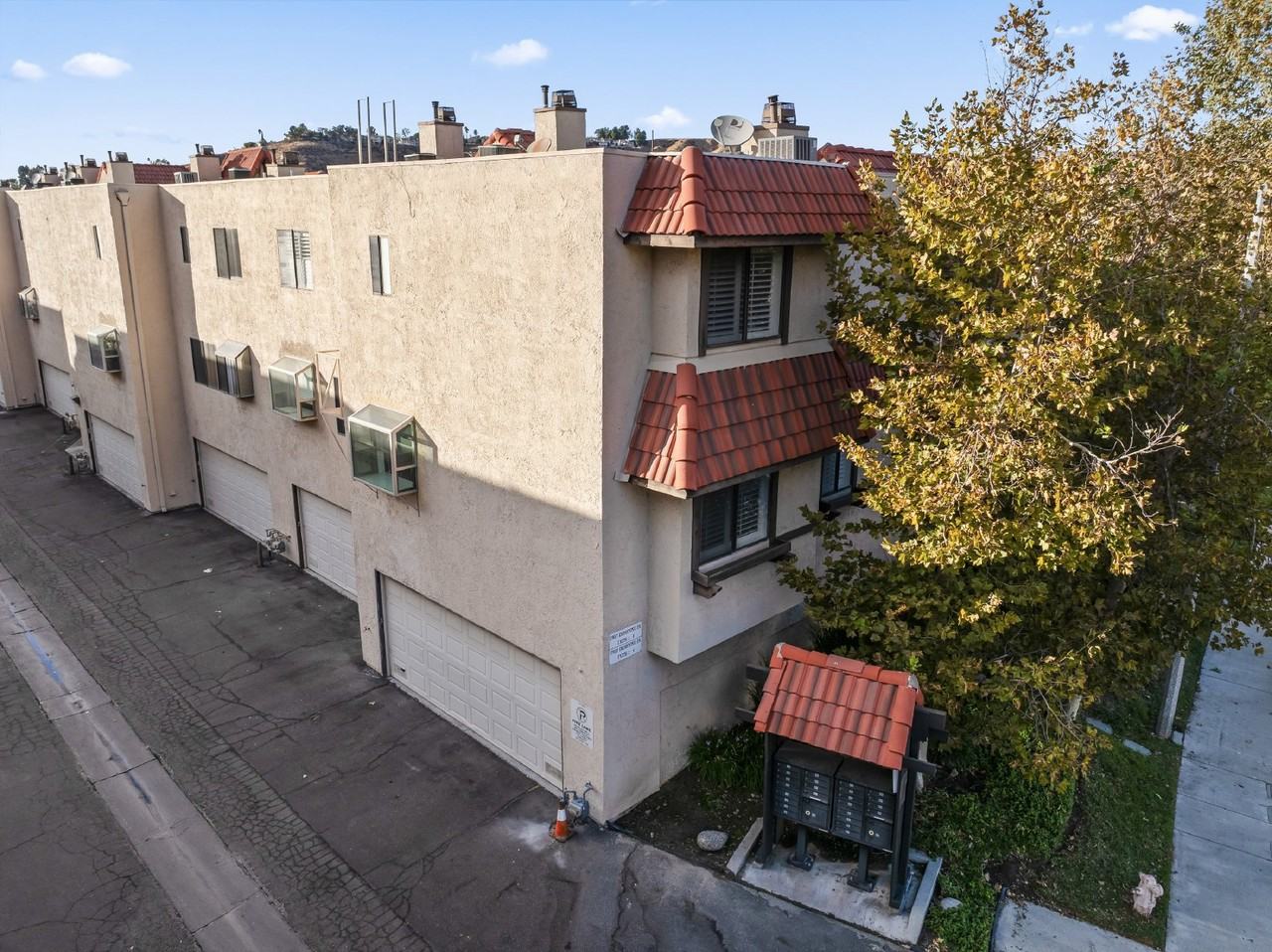 27659 Ironstone Dr #1 - Photo 3 of 27