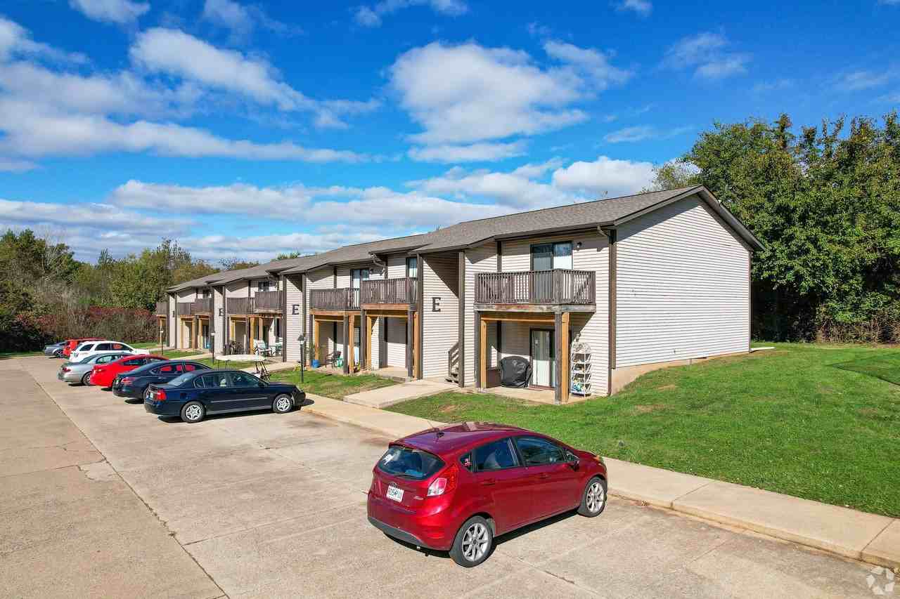 Stonebridge Meadows - Photo 4 of 50