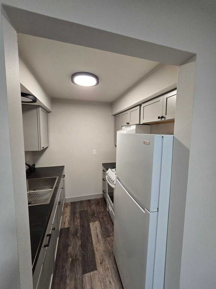 The Grandview - Photo 6 of 50