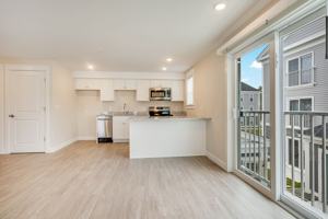 featured image of 7 Merrill Drive