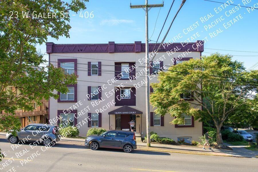 23 W Galer St #406 - Photo 3 of 17