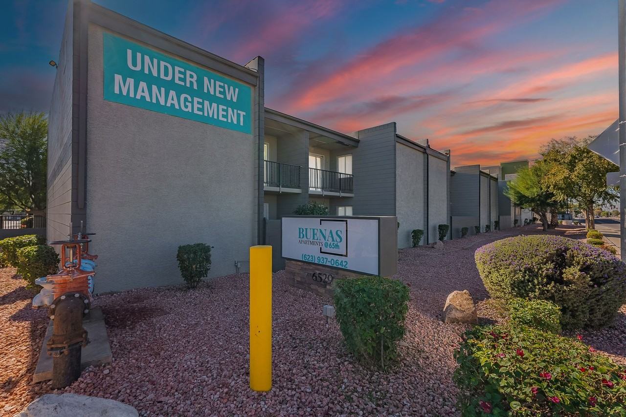 Buenas @ 65th - Photo 4 of 50