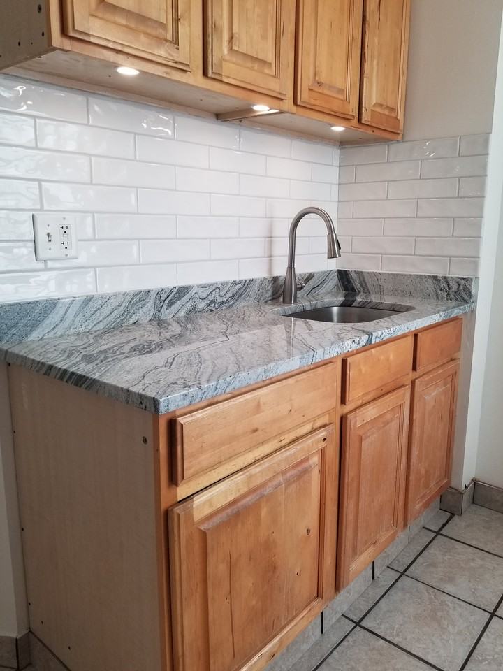 2131 W 24th St #3rdFL - Photo 2 of 22