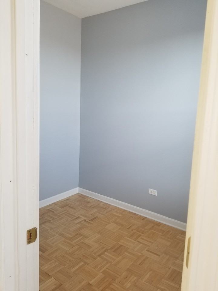 2131 W 24th St #3rdFL - Photo 5 of 22