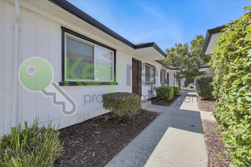 1071 Santiago Ave #3 - Photo 2 of 50