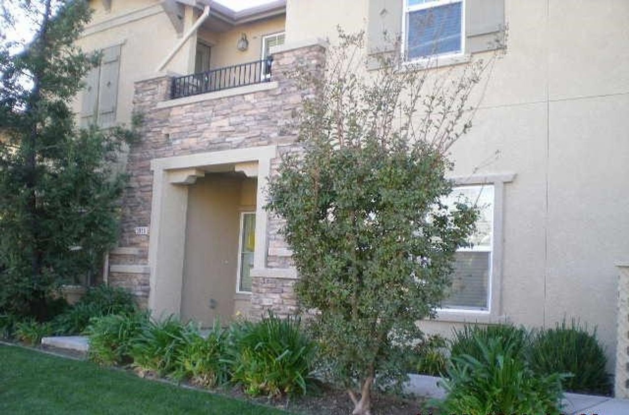 3301 N Park Dr #3916 - Photo 2 of 29