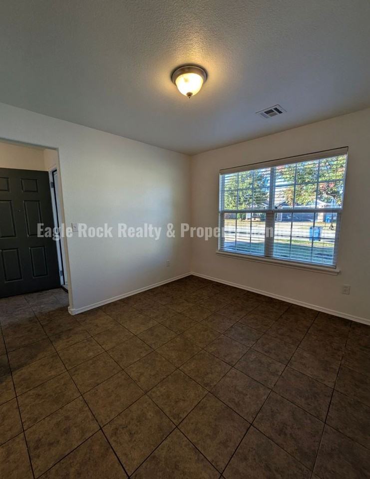 16021 S 83rd East Ave - Photo 6 of 44