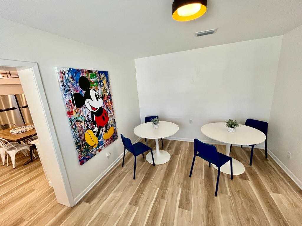 Wellswood Village House - Photo 2 of 10