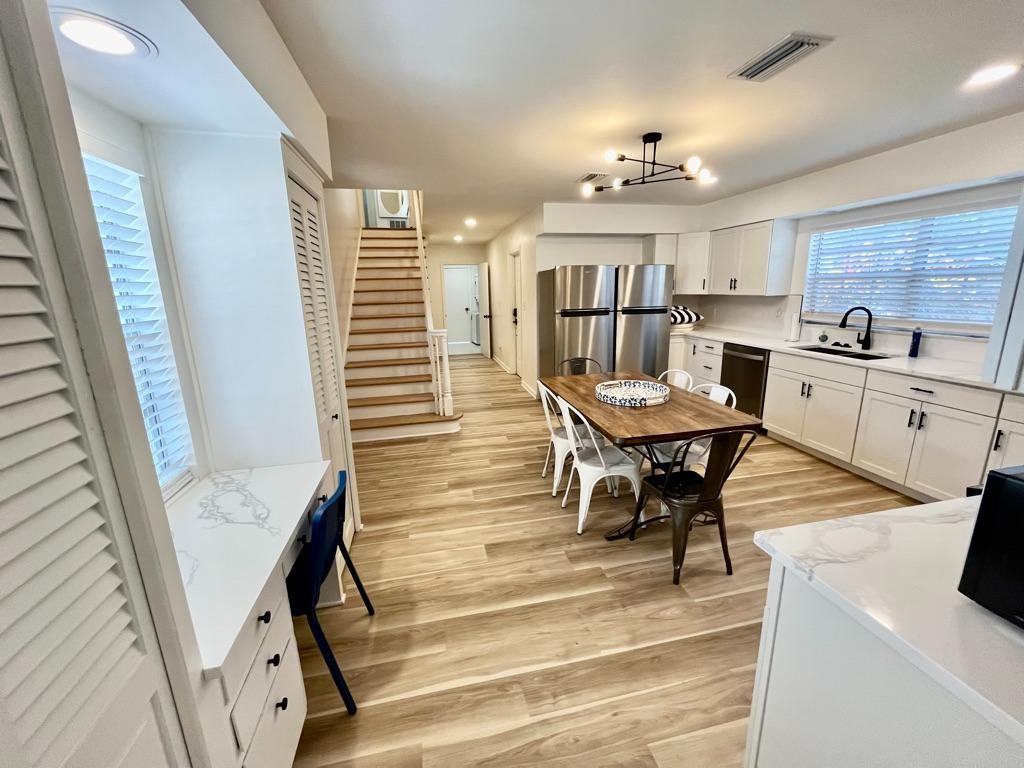 Wellswood Village House - Photo 3 of 10