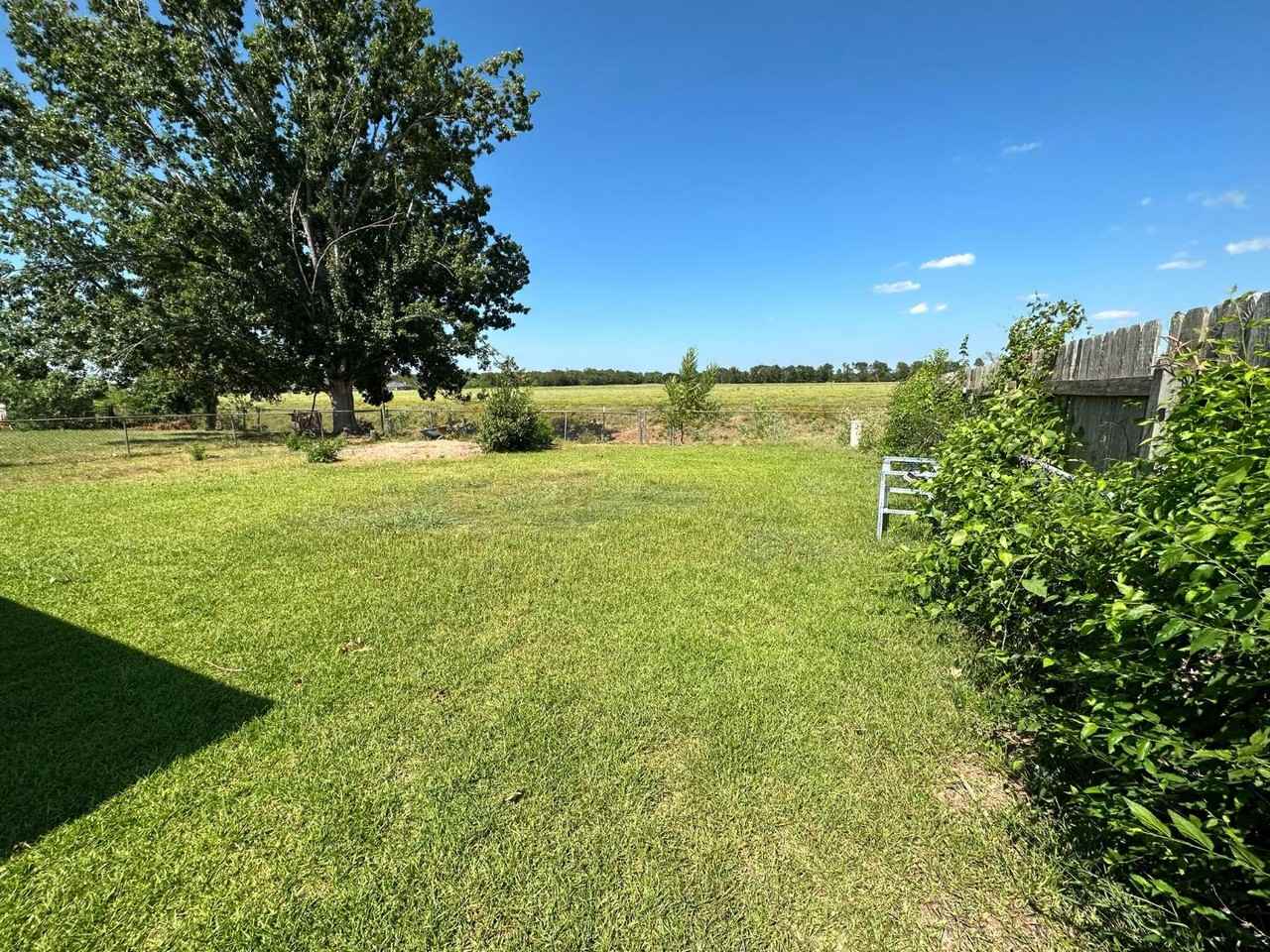 4721 General Ewell Drive - Photo 2 of 10