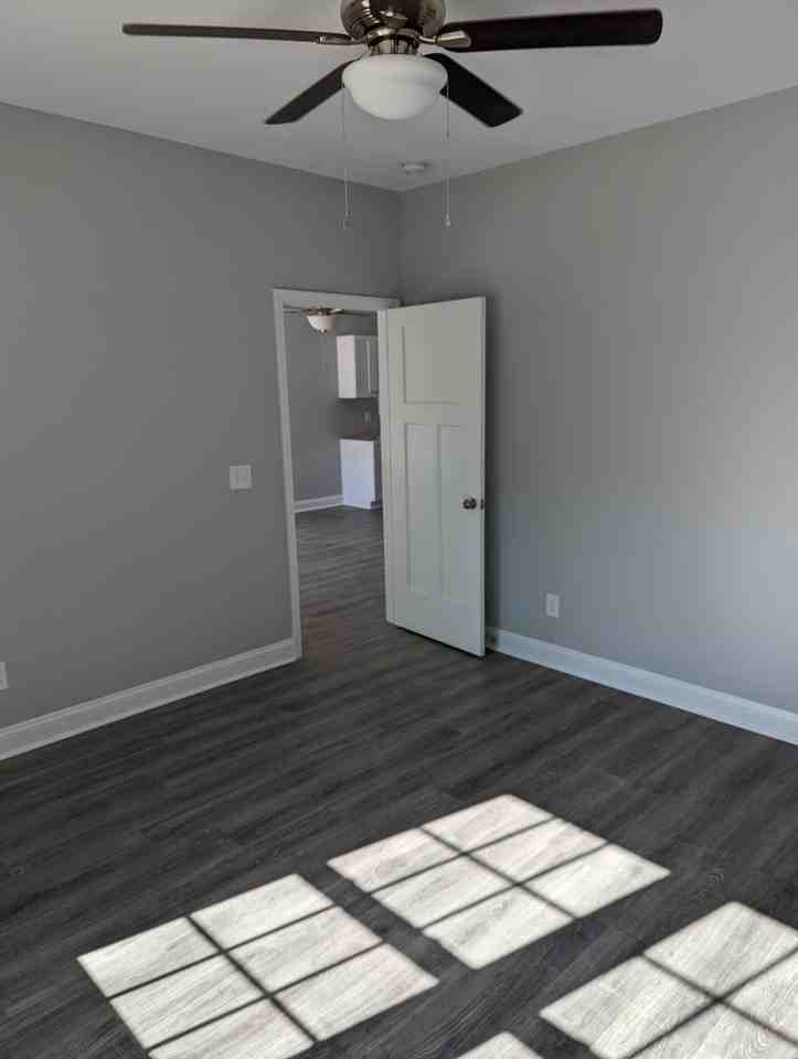 Longleaf Apartments - Photo 5 of 10