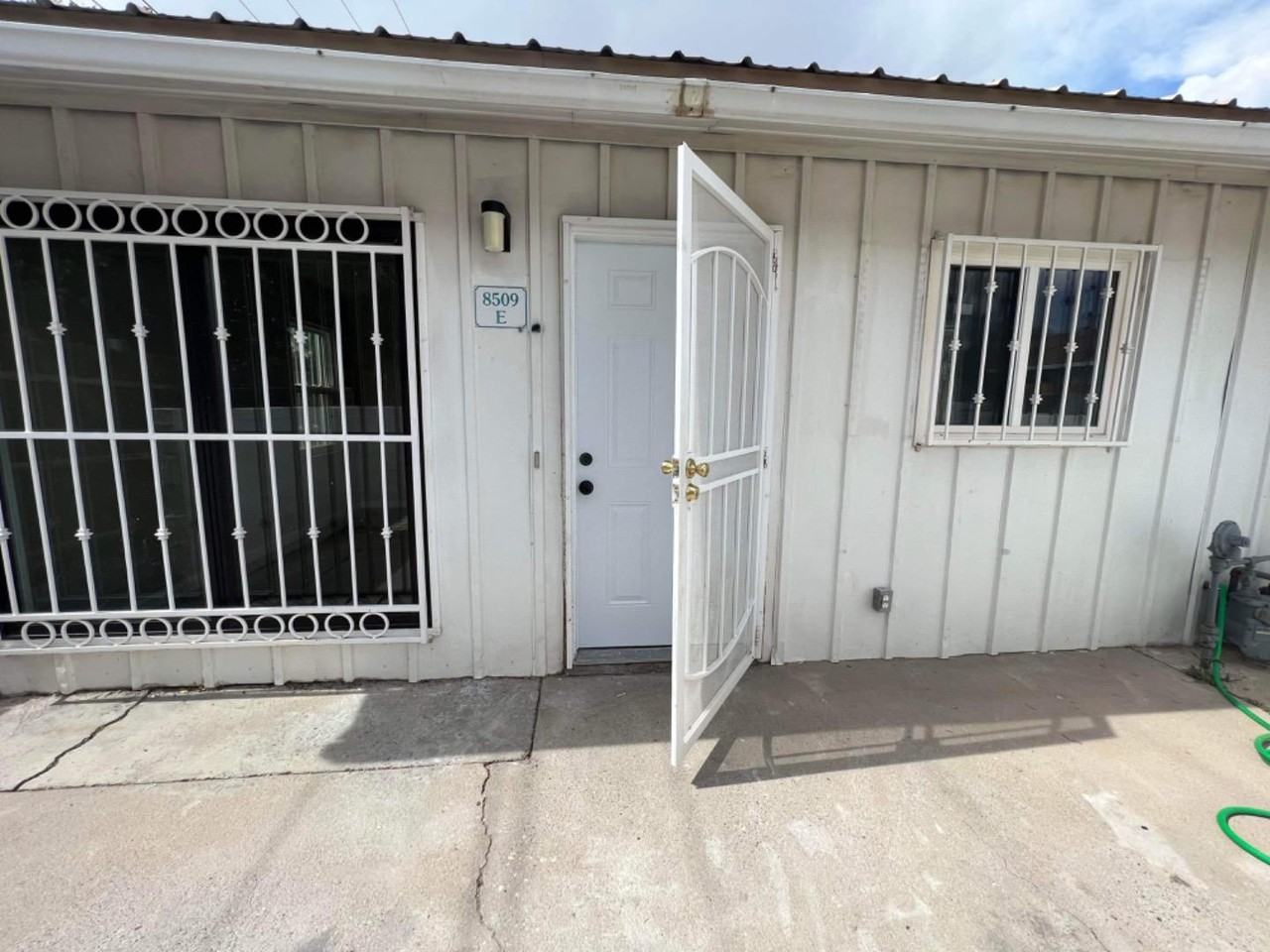 8509 Marquette Avenue Northeast - Photo 4 of 4