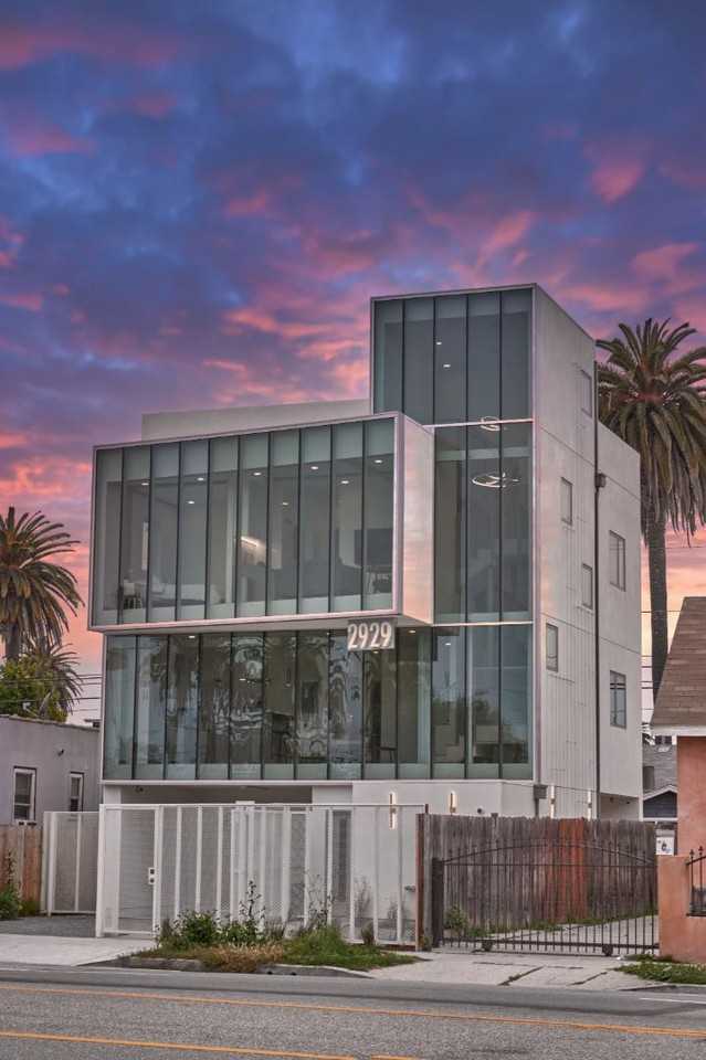 2929 S. La Brea Ave. - Photo 2 of 10