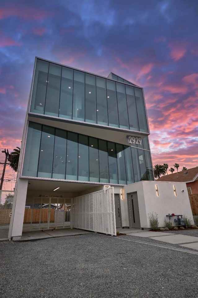 2929 S. La Brea Ave. - Photo 4 of 10