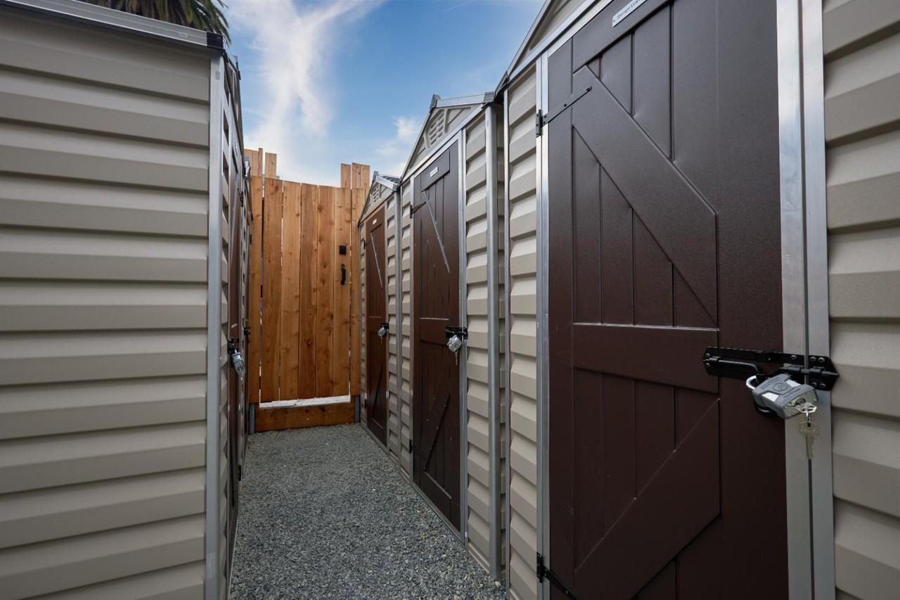 2929 S. La Brea Ave. - Photo 6 of 10