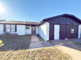 featured image of 8613 S Independence Ave