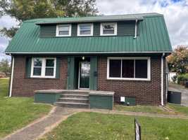 featured image of 106 E Sevier Ave