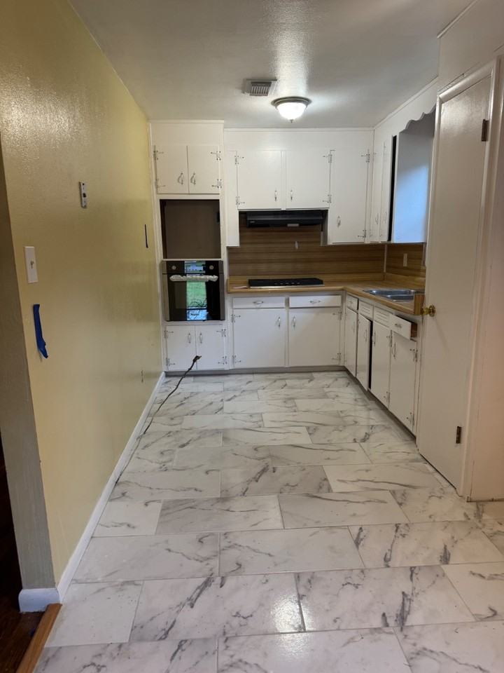 24 Austin St - Photo 2 of 17