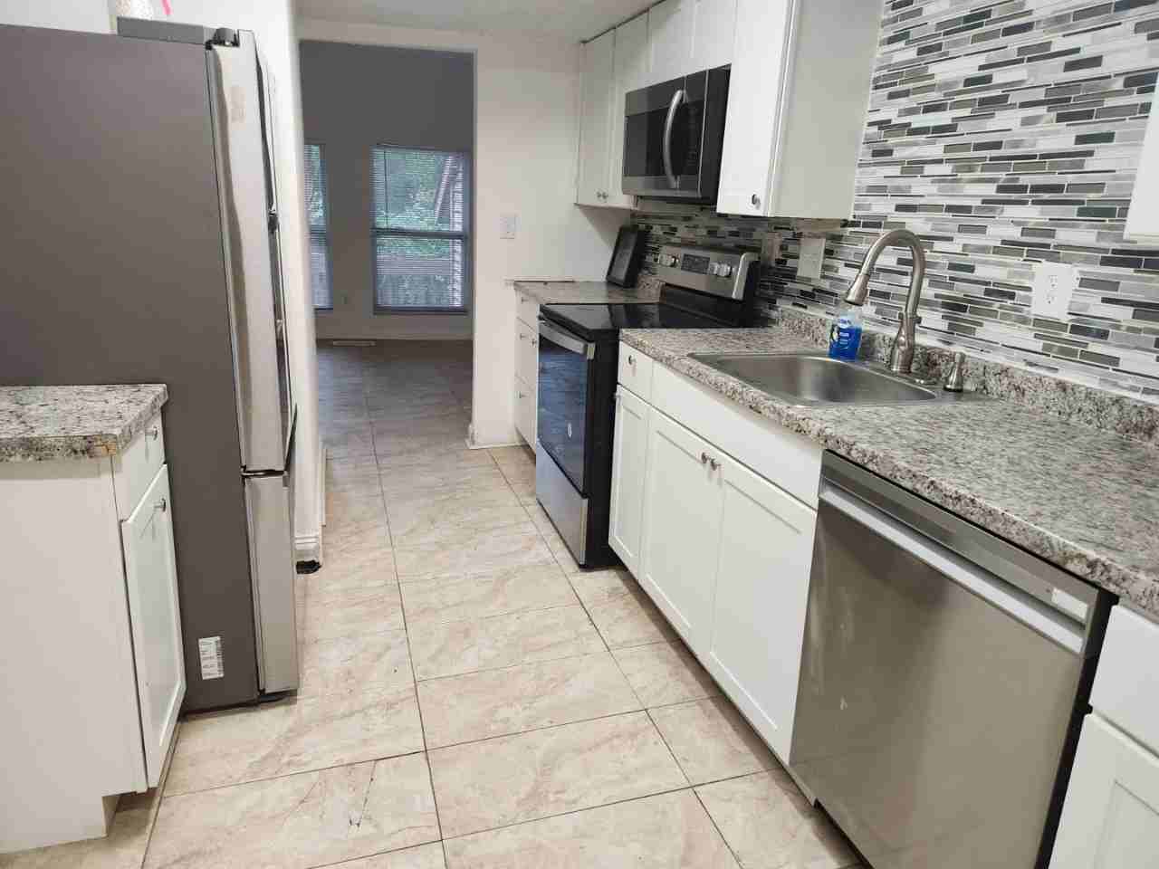 2565 Terrace Trl - Photo 2 of 8