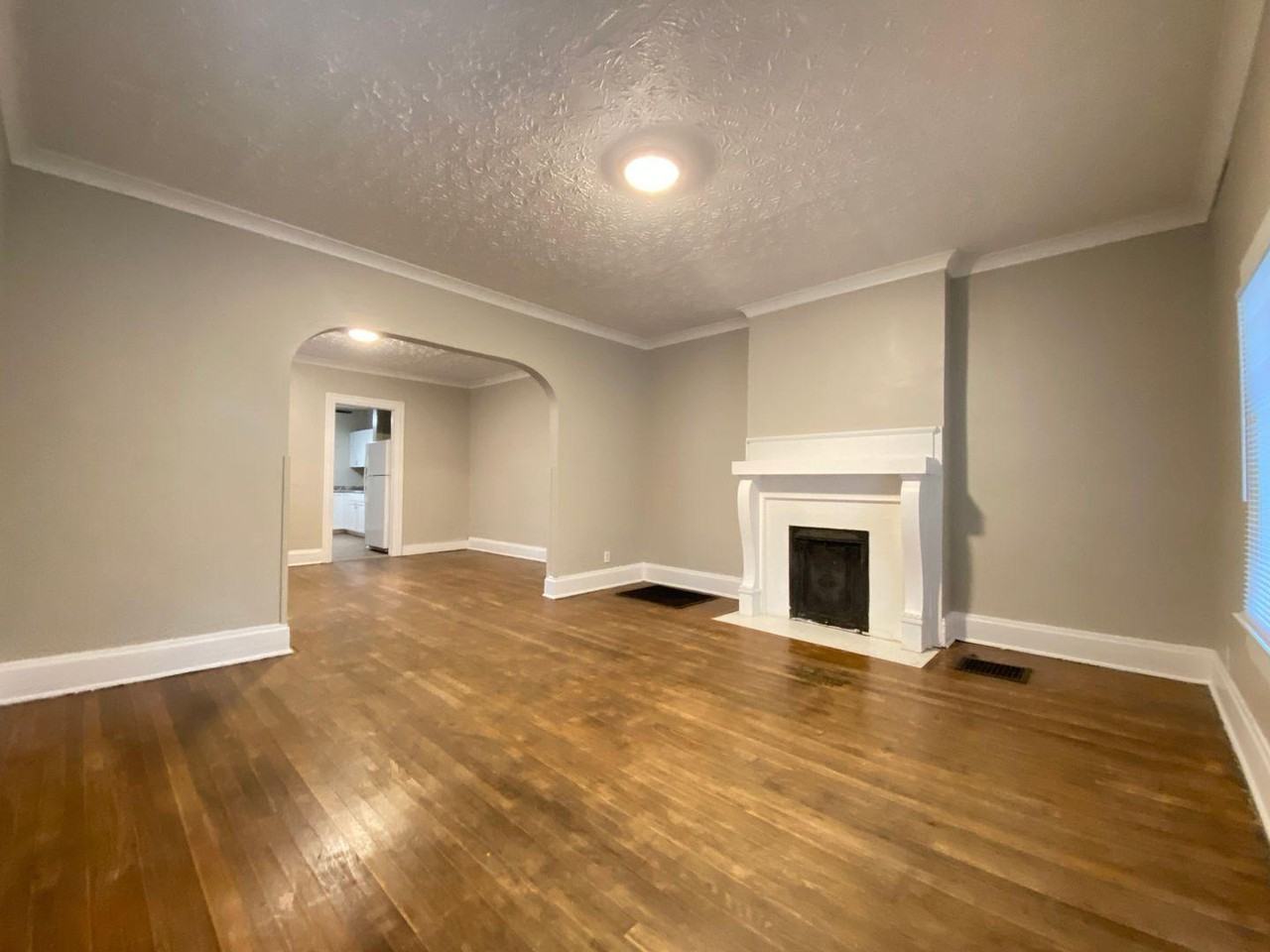 412 Neal Ave - Photo 6 of 20