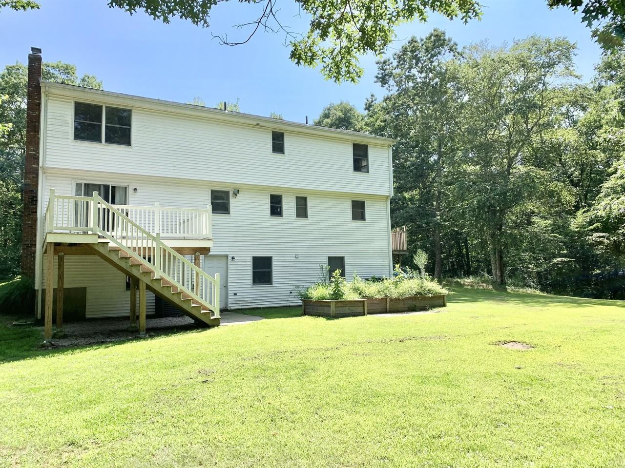 234 Rogers Rd #15089098 - Photo 6 of 15