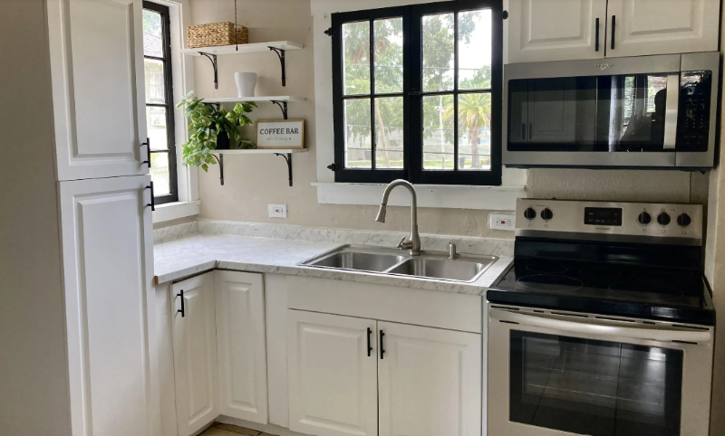 614 S Ridgewood Ave - Photo 4 of 15