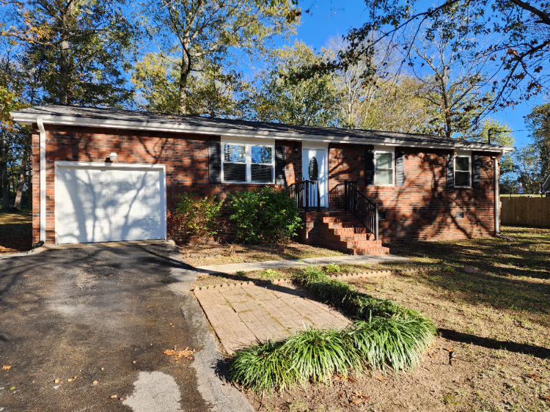 317 Longwood St - Photo 2 of 13