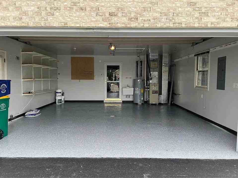 364 Phoenix Dr #364 - Photo 3 of 15