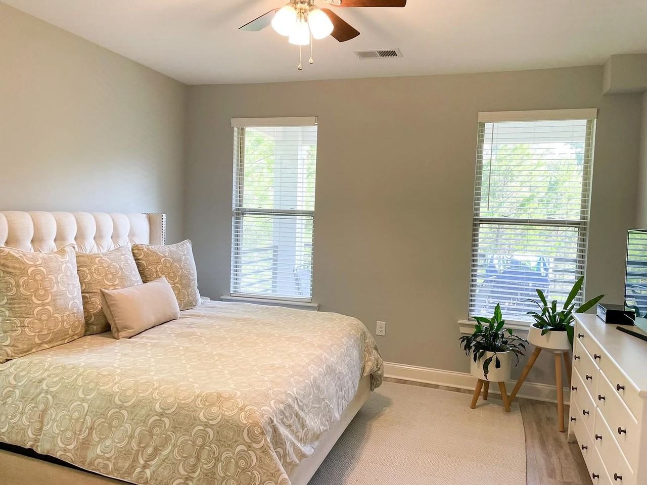 RidgeStone Apartments - Photo 6 of 27