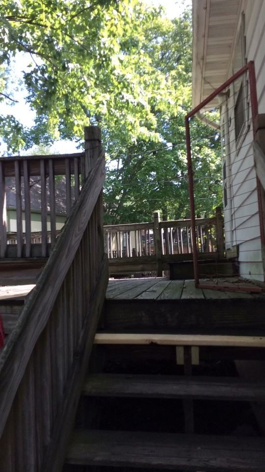 515 West Howe Street - Photo 2 of 16