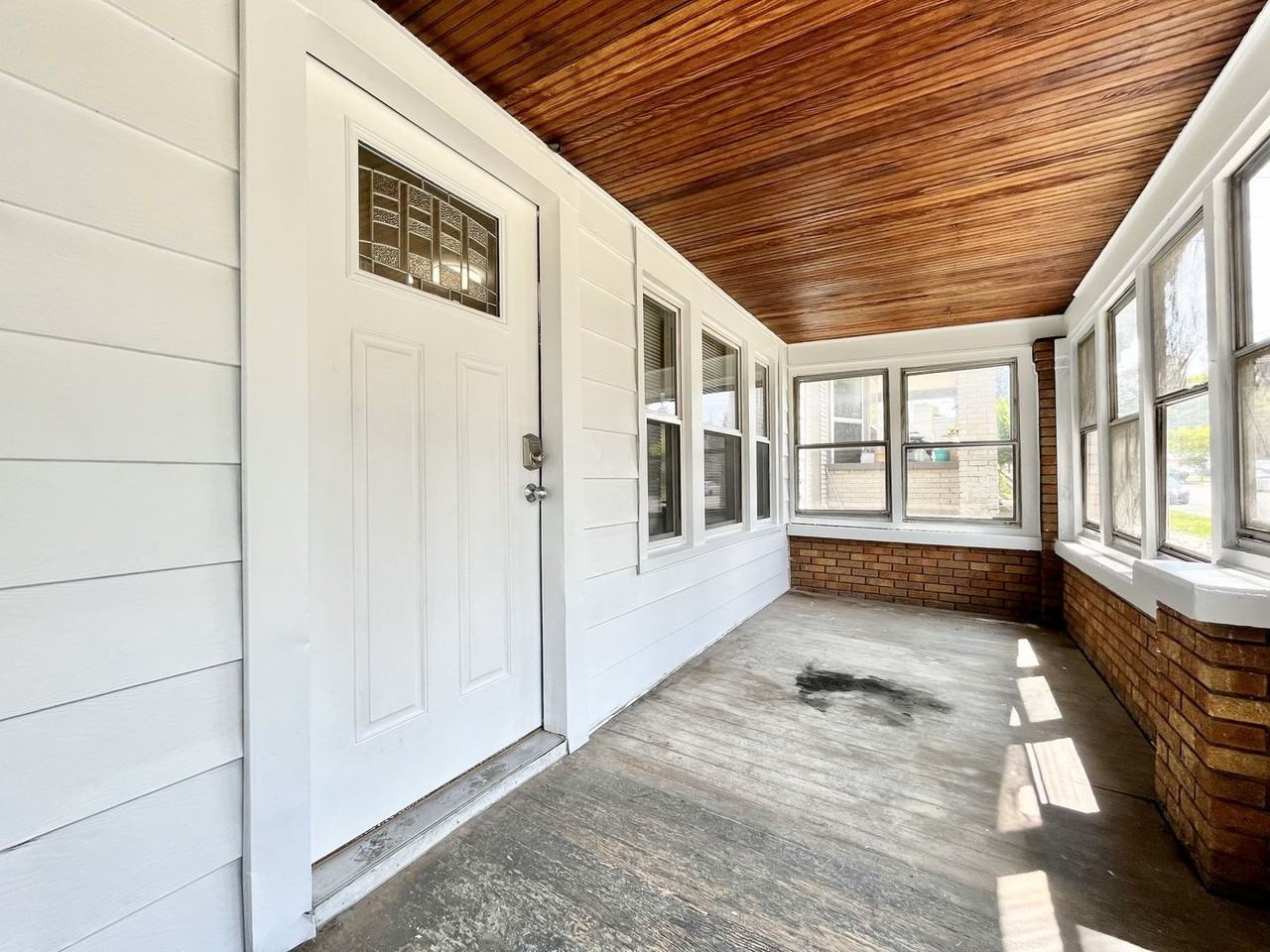 429 Carrier St Ne - Photo 2 of 28