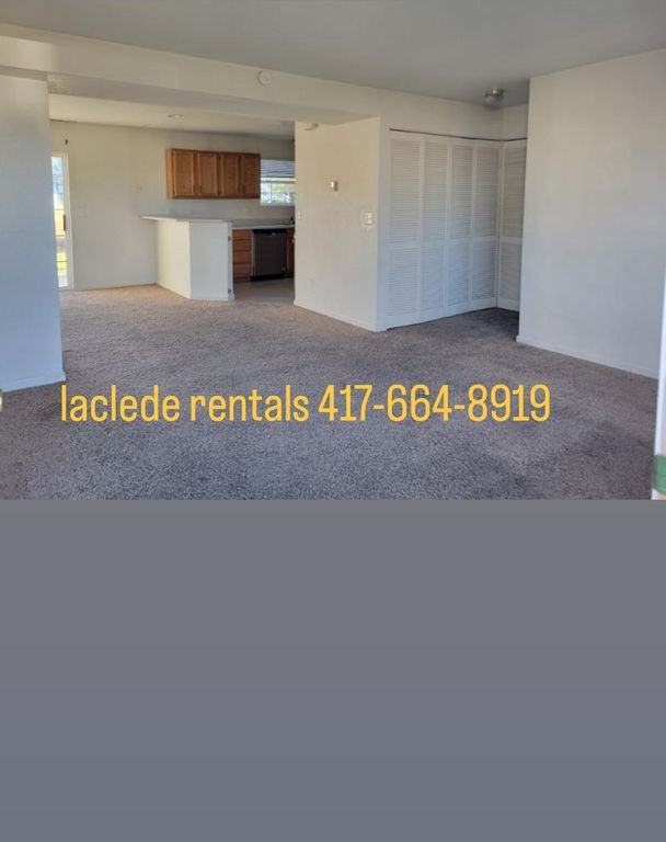 1115 Glenridge St - Photo 2 of 10