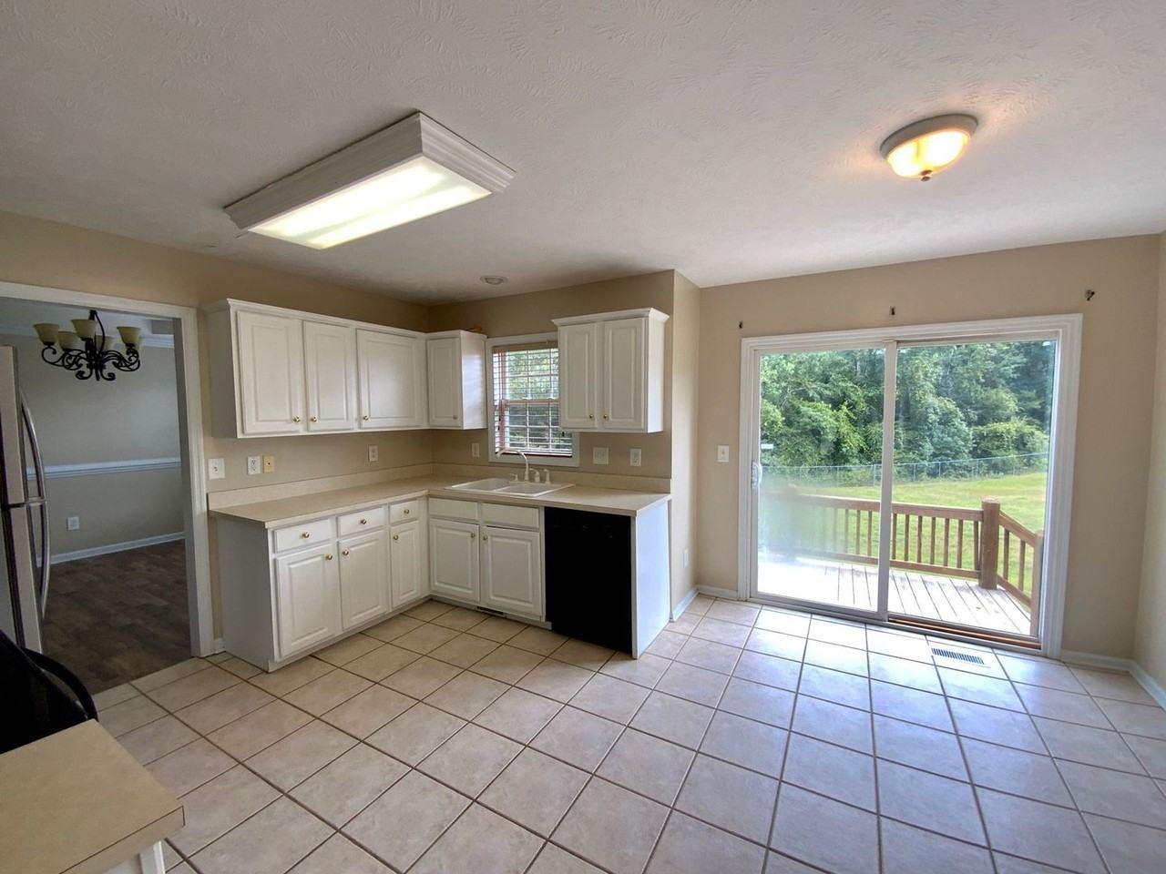 202 Thrush Ct - Photo 6 of 21