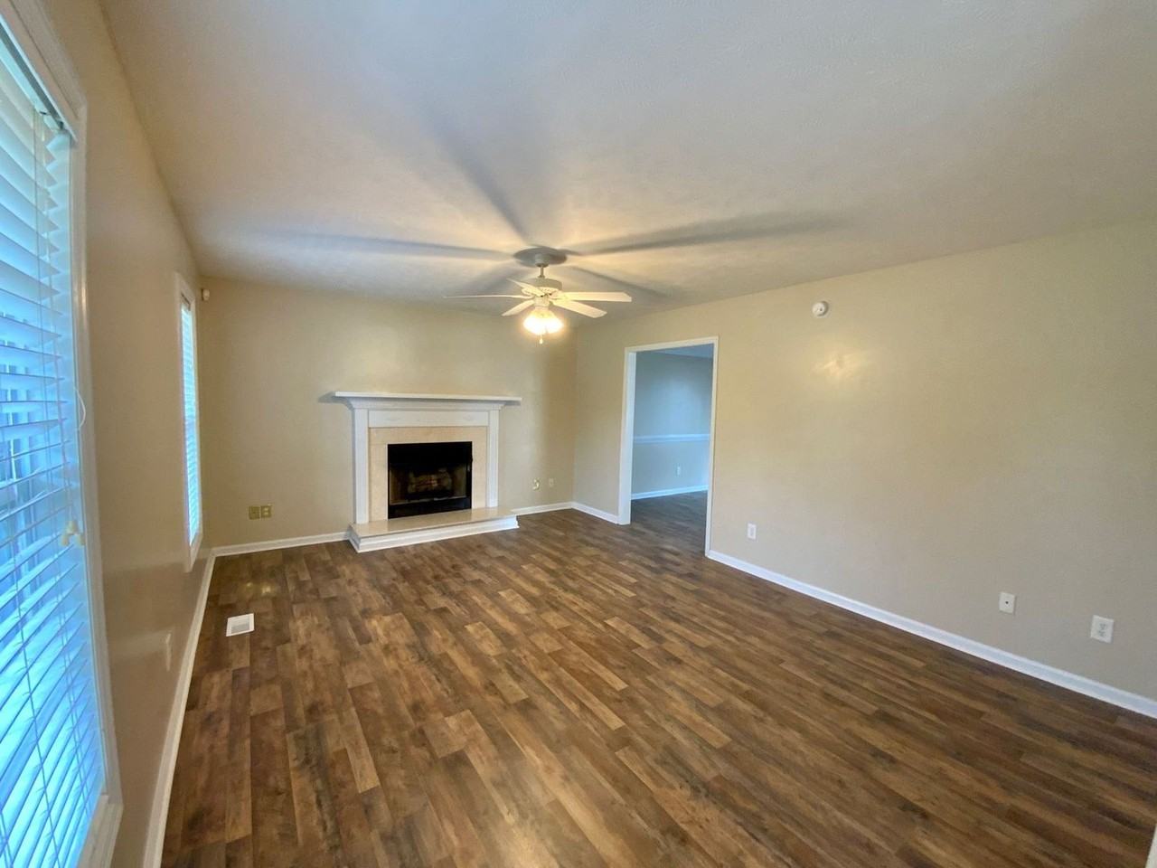 202 Thrush Ct - Photo 2 of 21