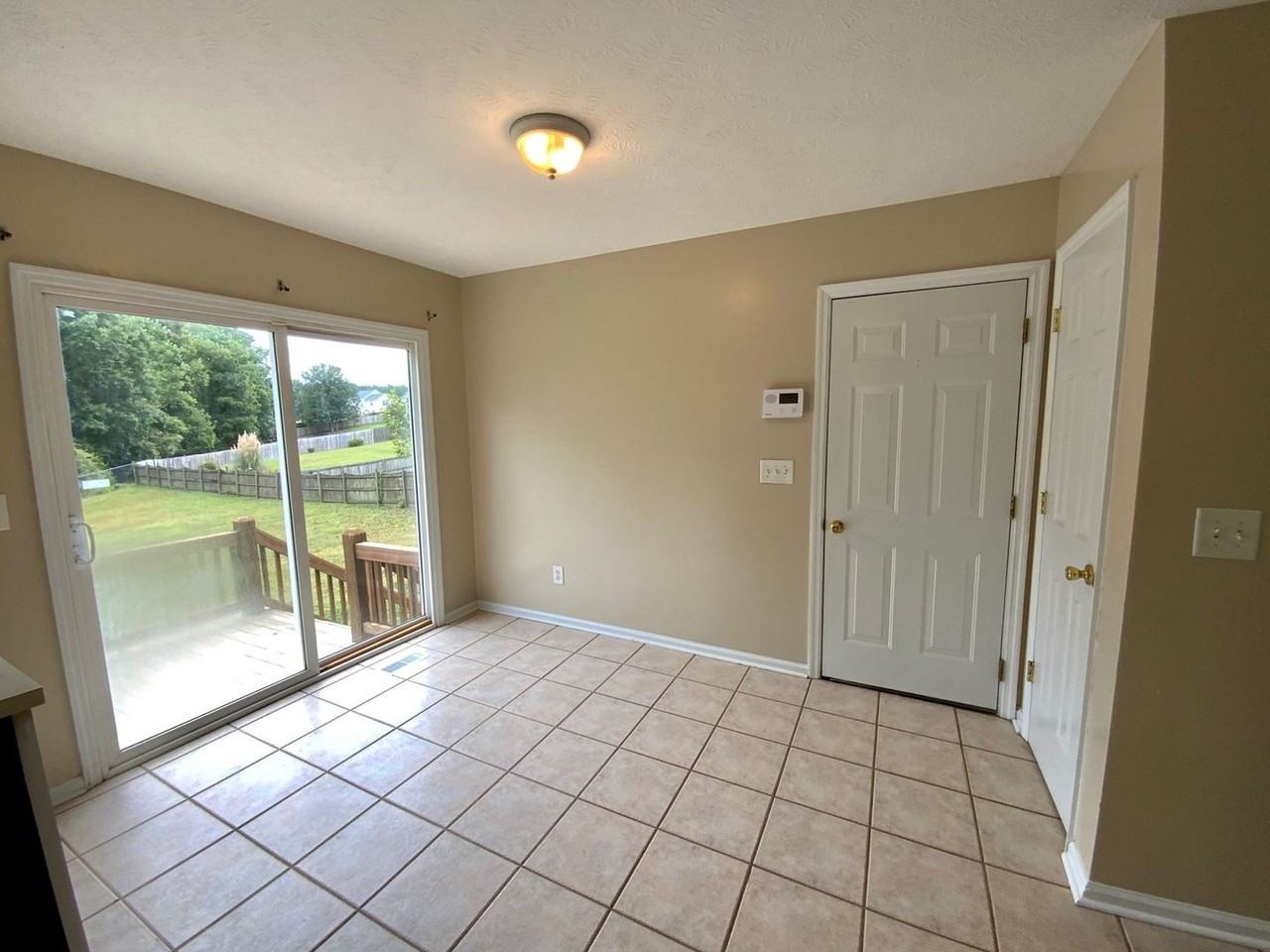 202 Thrush Ct - Photo 7 of 21