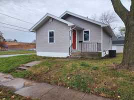 featured image of 603 E 7 1/2 St N