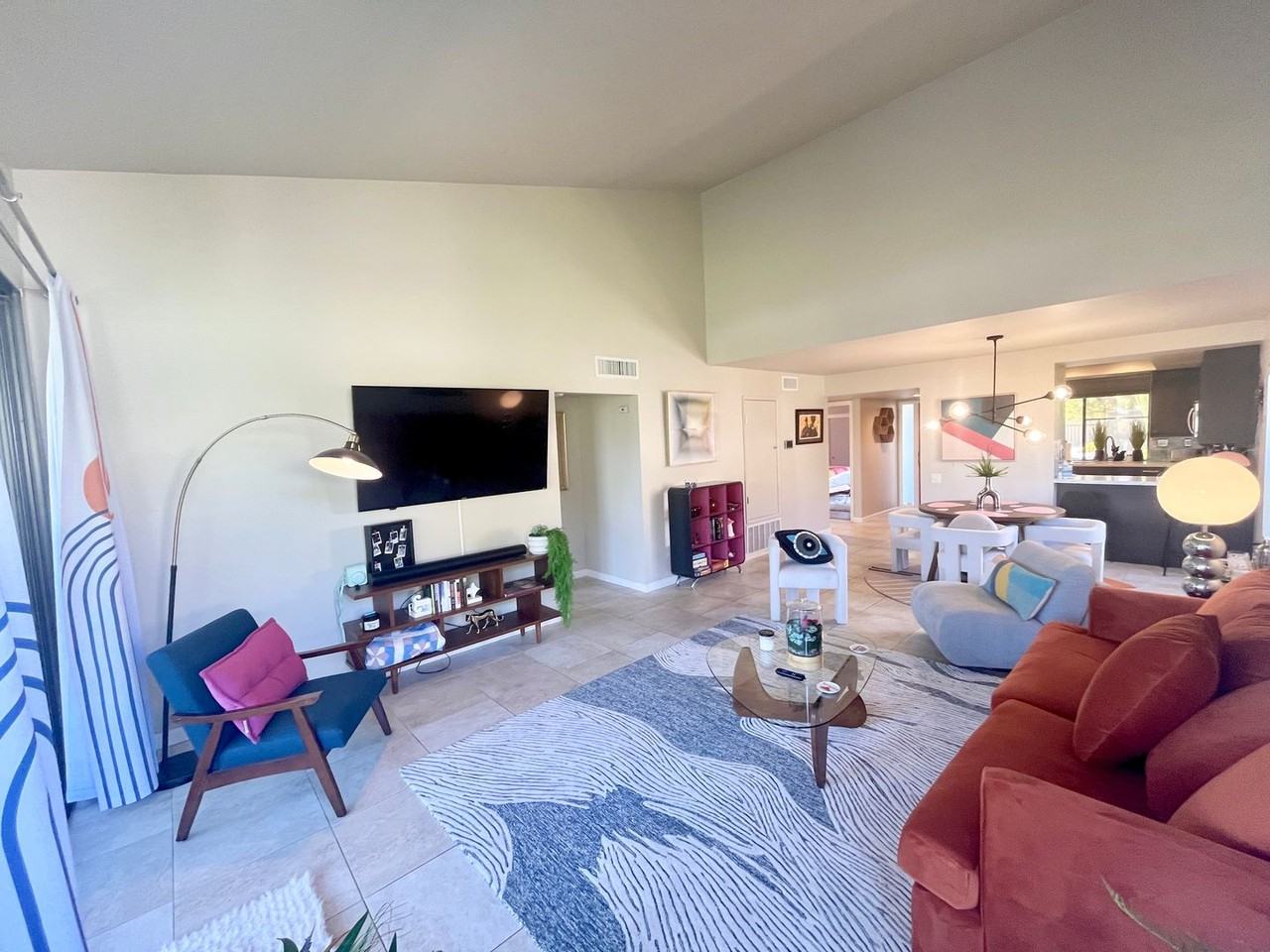 1310 Campeon Cir - Photo 3 of 46