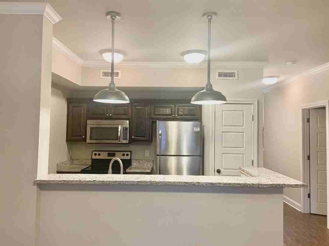 105 Riverwood Ave #B5 - Photo 4 of 14