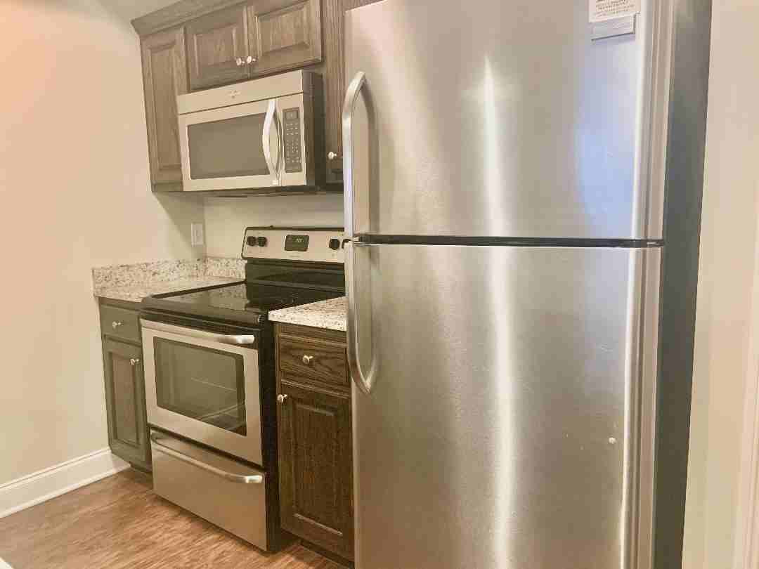 105 Riverwood Ave #B5 - Photo 6 of 14