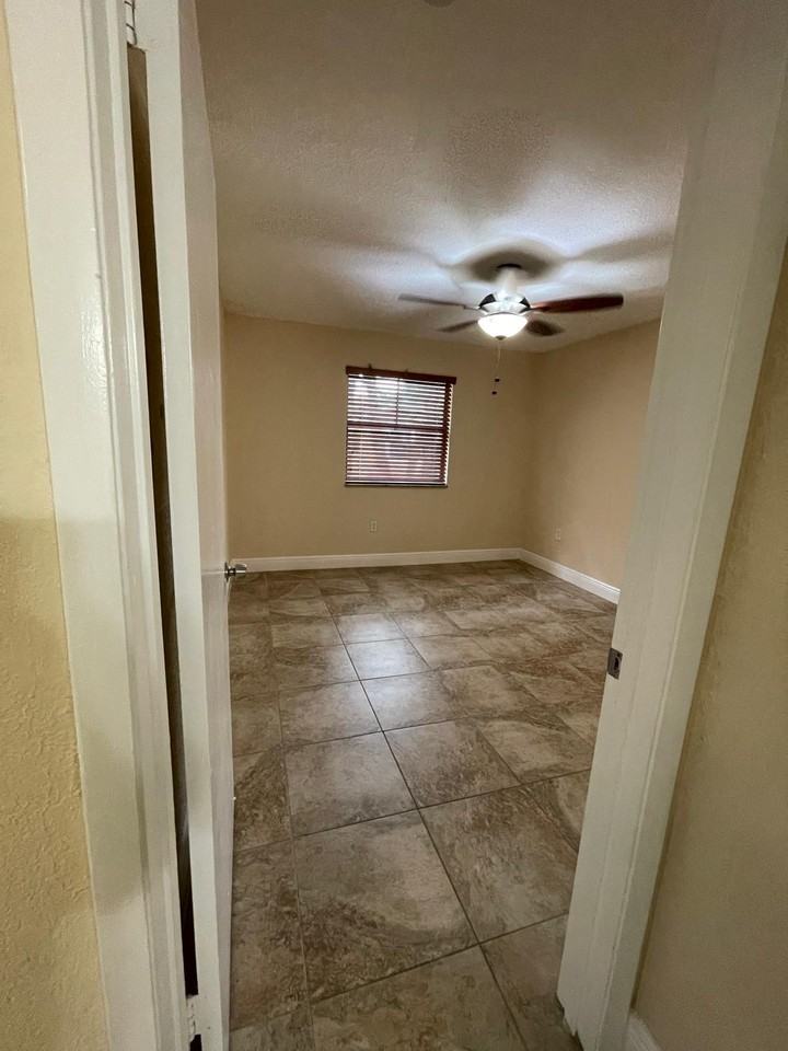 10441 Sw 156th Ct #428 - Photo 4 of 9