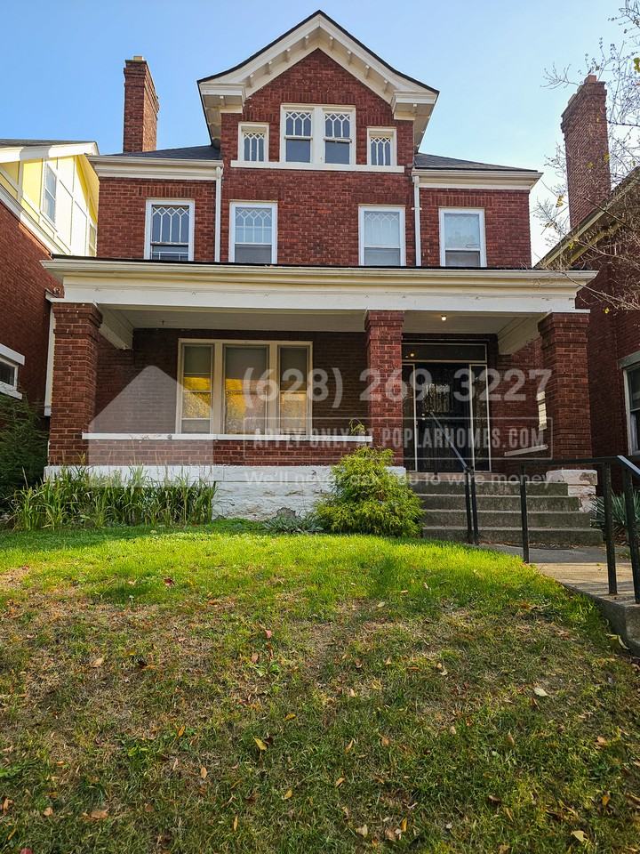 700 Linwood Ave - Photo 2 of 27