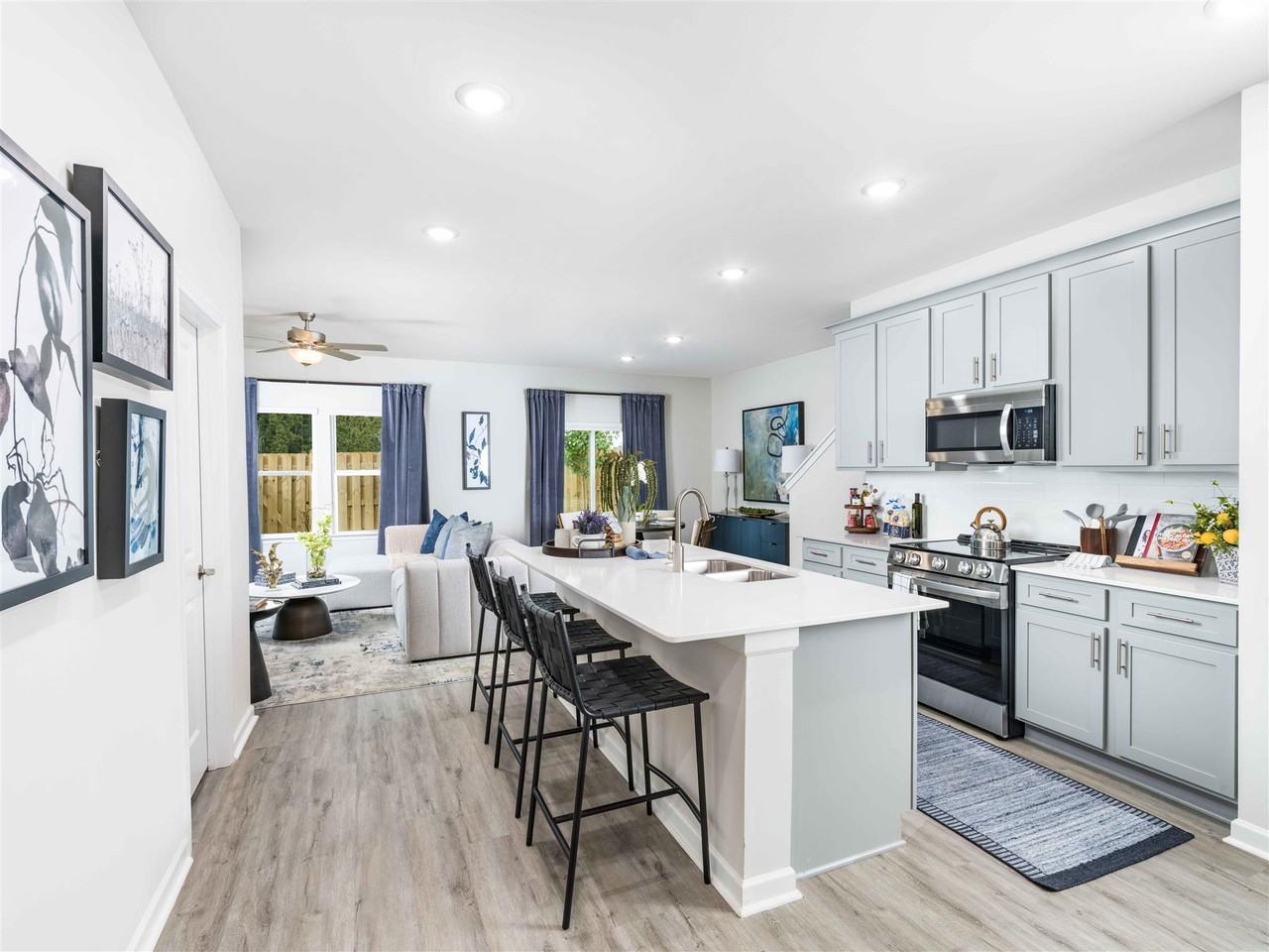 Amavi Twin Lakes - Photo 3 of 20