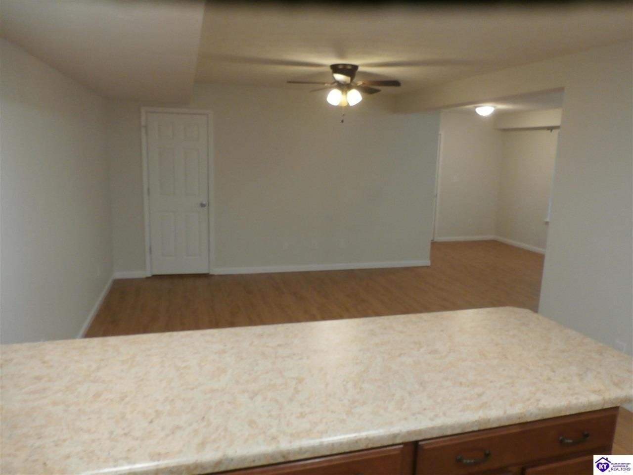 344 School Side Dr - Photo 4 of 10