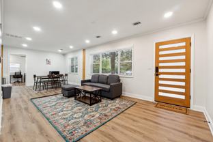 Venetian Dr Sw - Photo 1 of 1