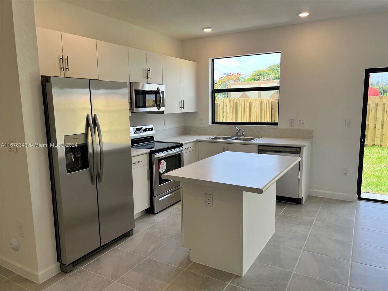 13236 Sw 286th St - Photo 3 of 8