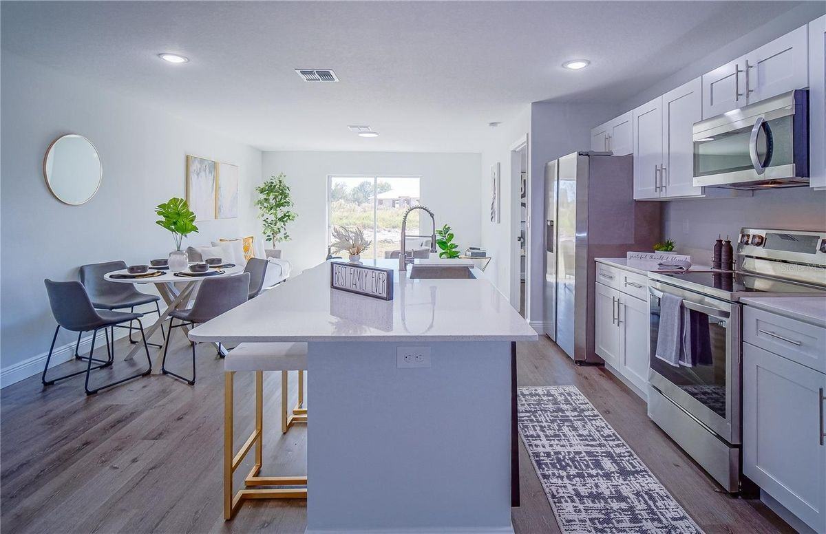 1283 East Pkwy - Photo 3 of 19